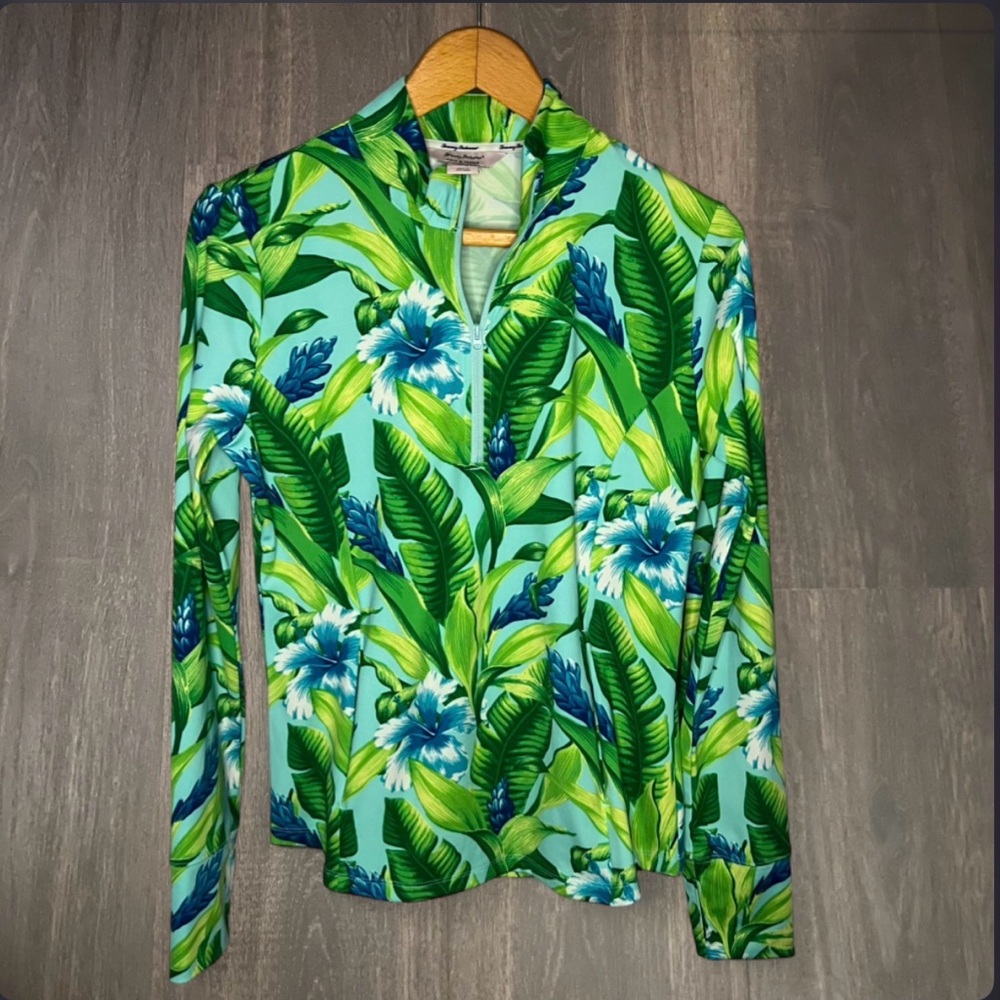 Tommy Bahama Golf & Tennis Tropical Quarter Zip Top | Medium | Like New - Picture 2 of 4